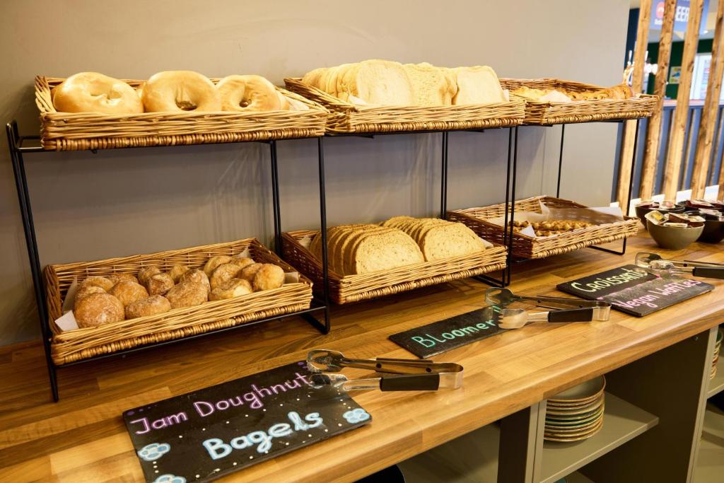 Holiday Inn - the niu, Loom Manchester North by IHG - Resim 44