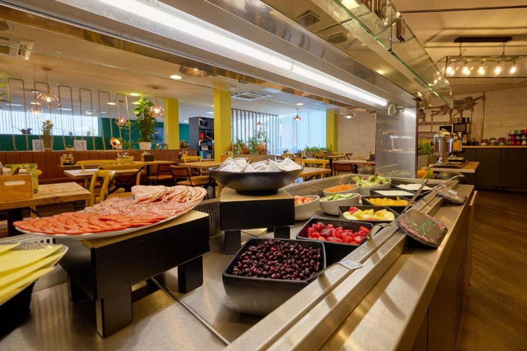 Holiday Inn - the niu, Loom Manchester North by IHG - Resim 45