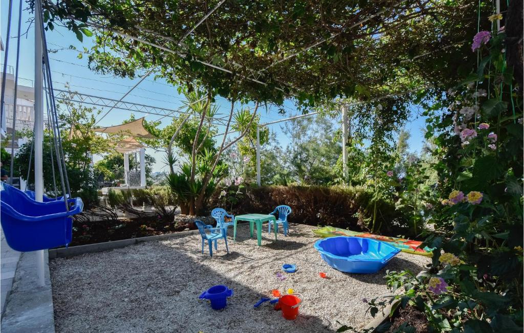 Zahrada ubytování Holiday Home Grljevacka Vi
