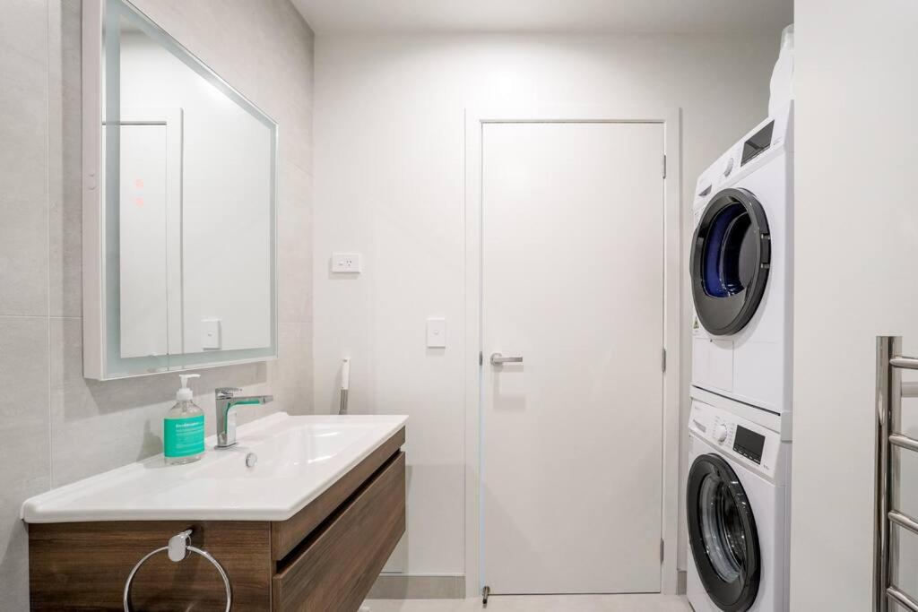 Sophisticated One-Bedroom Hotel Suite in Parnell - Resim 11