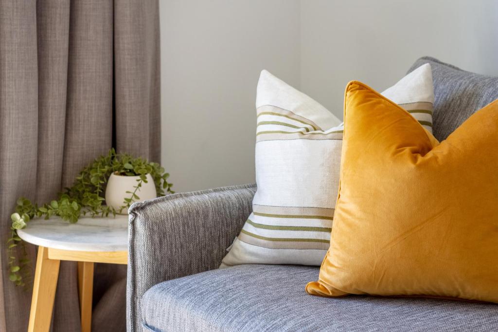 Central city home with carpark, sleeps 5 - Resim 12