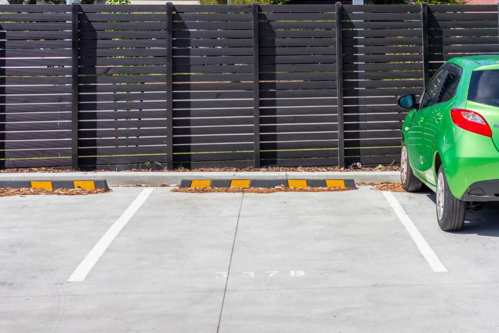 Central city home with carpark, sleeps 5 - Resim 29