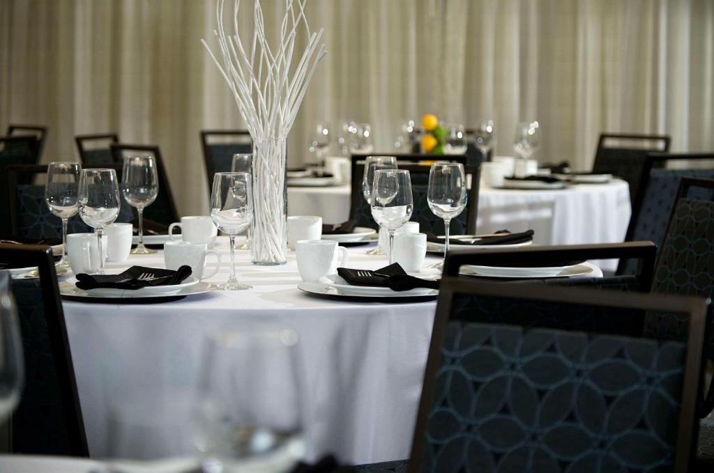 Restaurace v ubytování Cambria Hotel Phoenix Chandler - Fashion Center