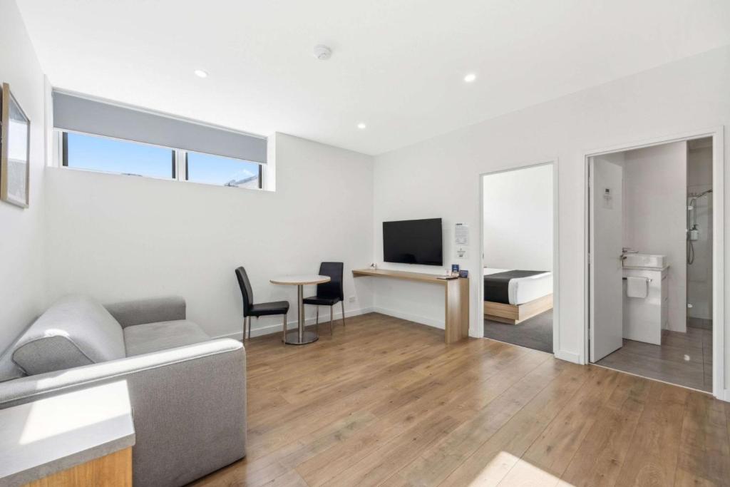 Comfort Inn Regal Park - Resim 13