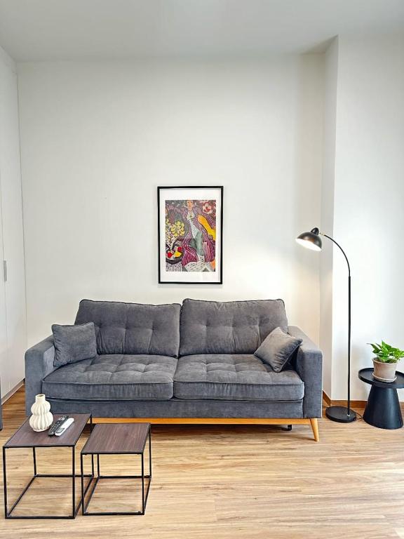 Park View 1BR, 250m from Petralona Metro