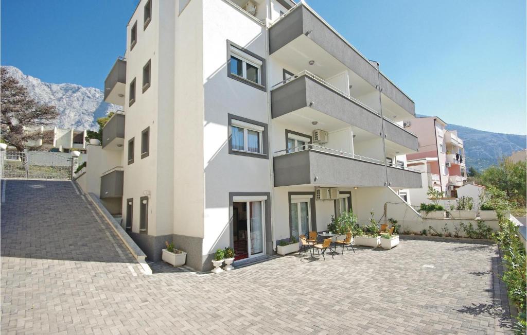 Budova, kde se apartmán nachází