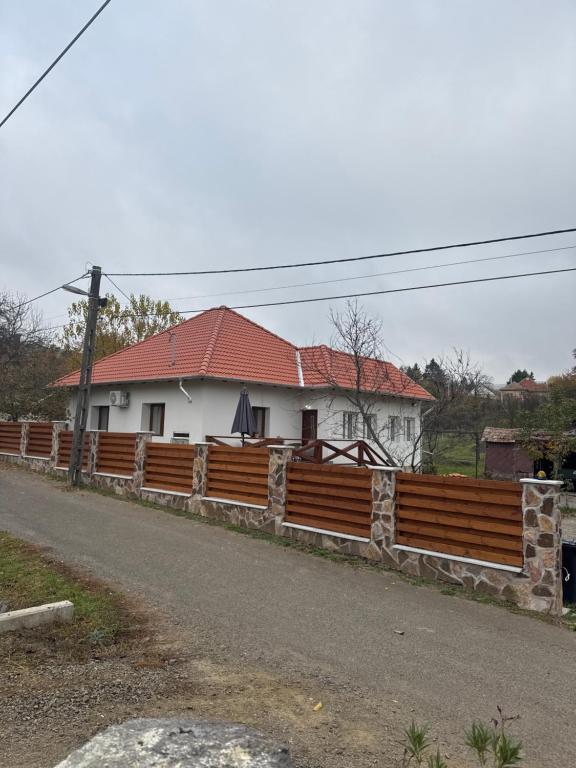 Houdini Vendégház 3053 Kozárd, Rákóczi út 2 kép - 1