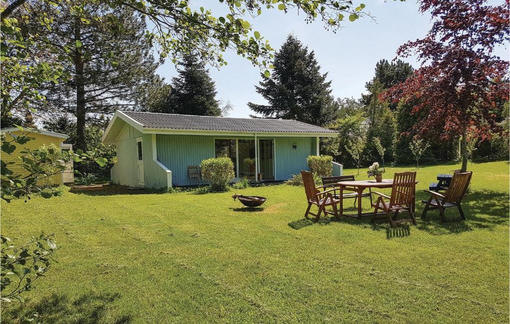 Three-Bedroom Holiday Home In Skibby - Housity