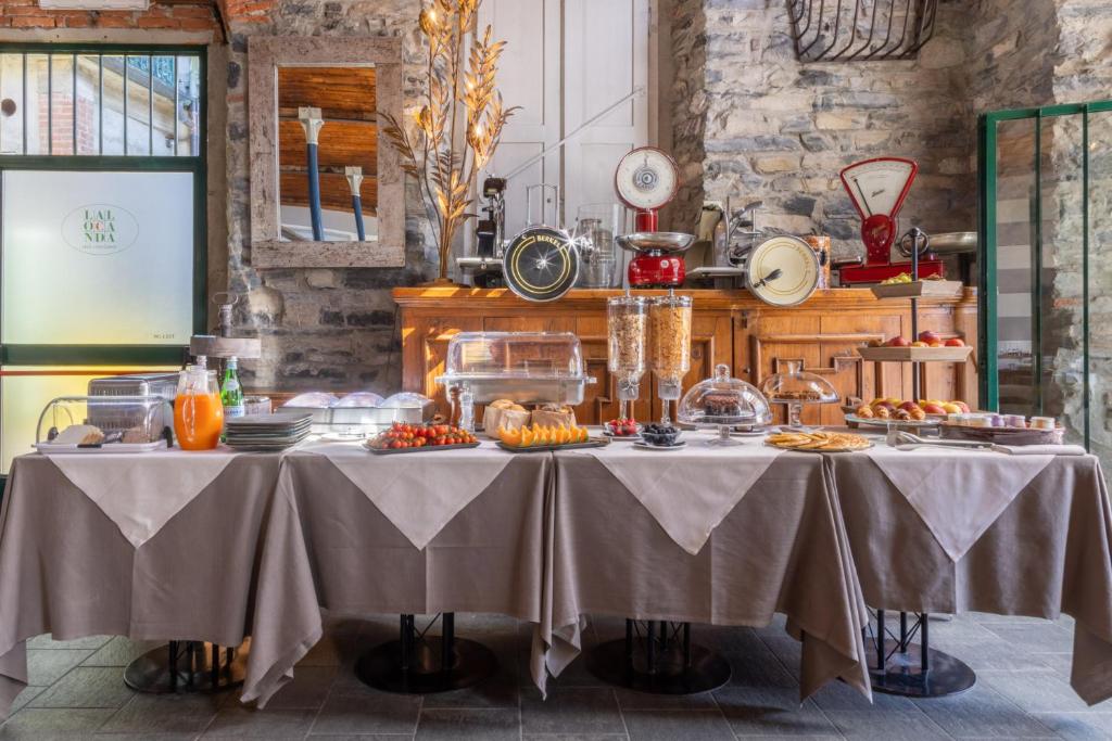 Jedzenie in lodge lub w pobliżu