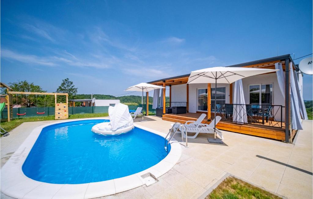 Pet Friendly Home In Cerovacki Galovici