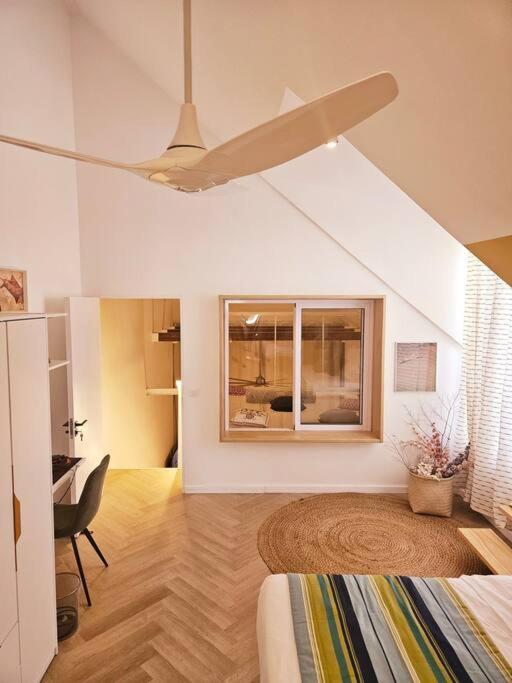 Seaside 3 suites Penthouse with Pool Gym & BBQ Terrace — photo 44