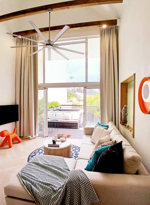 Seaside 3 suites Penthouse with Pool Gym & BBQ Terrace — photo 7