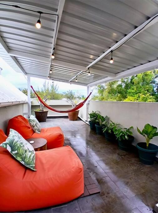Seaside 3 suites Penthouse with Pool Gym & BBQ Terrace — photo 97