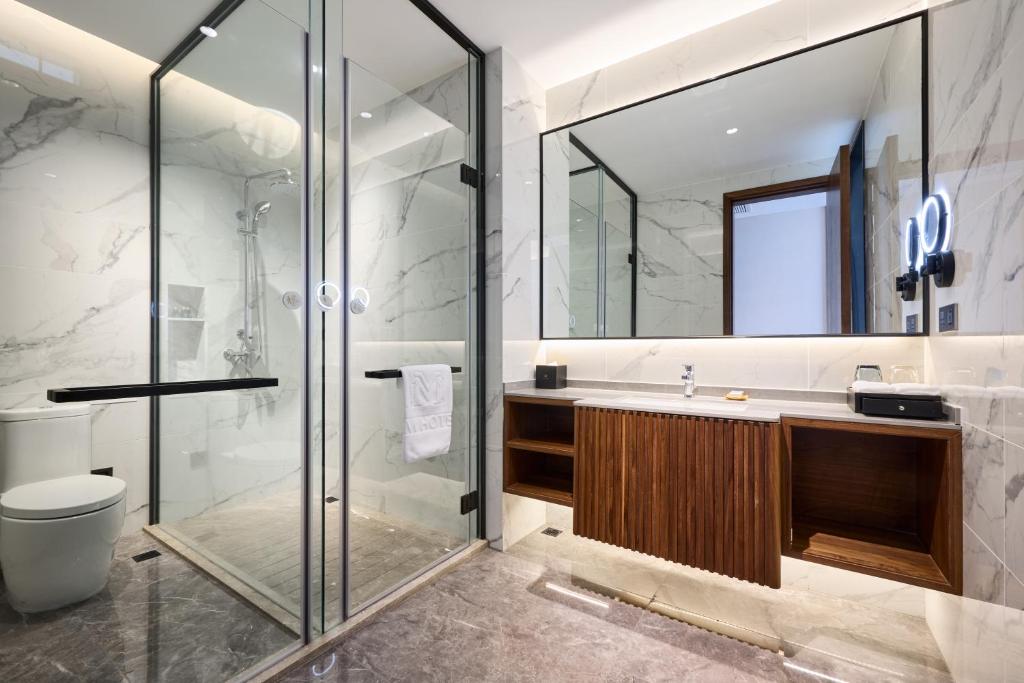 Koupelna v ubytování VM Hotel