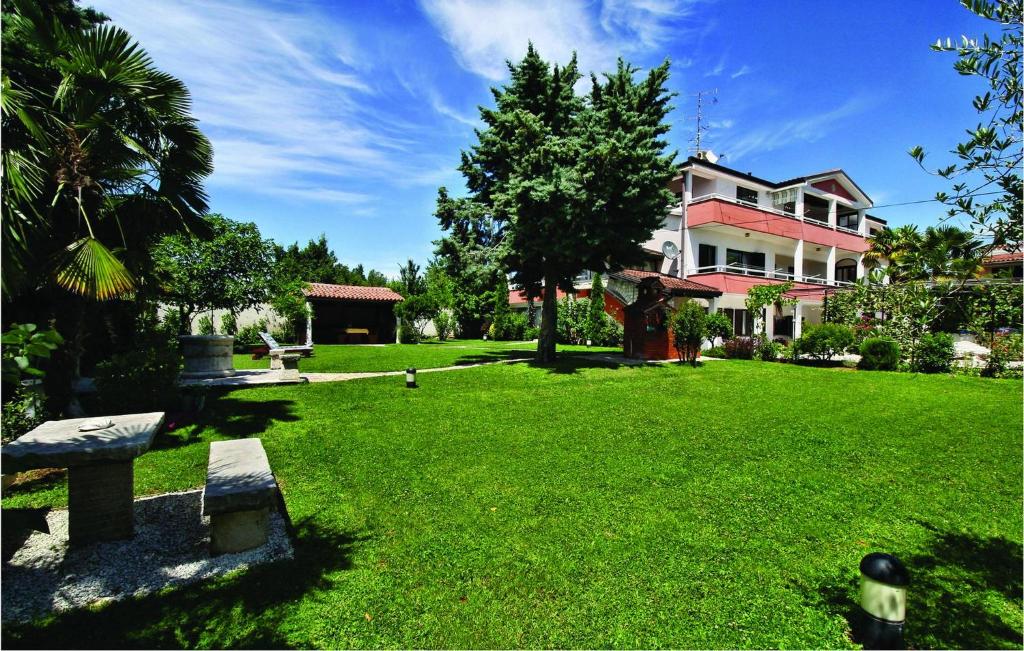 Nice Apartment In Savudrija With Wifi