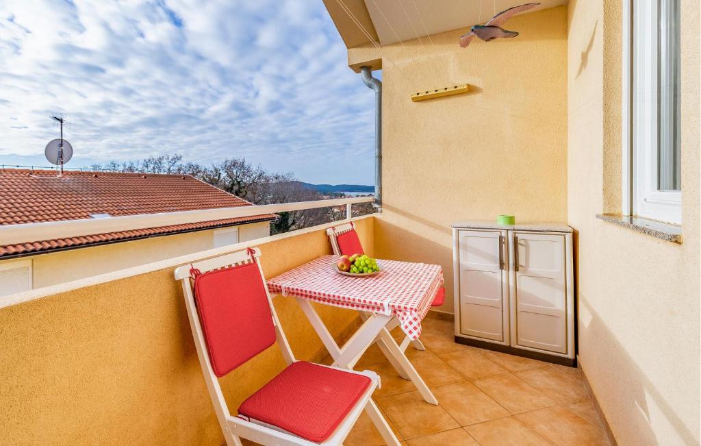 Stunning Apartment In Medulin With Wifi