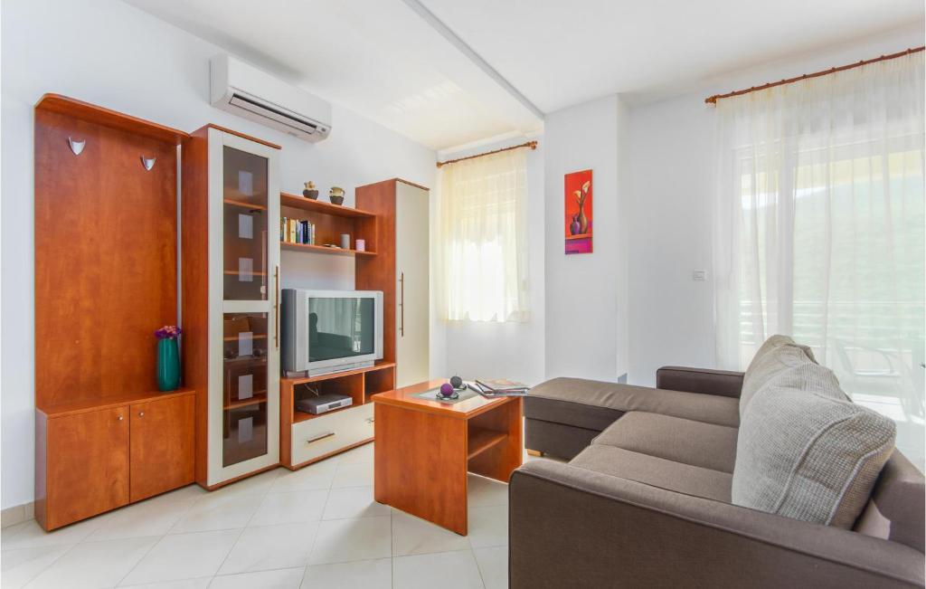 TV a/nebo společenská místnost v ubytování Apartment Marina Iv