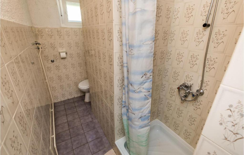 Kúpeľňa v ubytovaní Stunning Apartment In Sveti Juraj