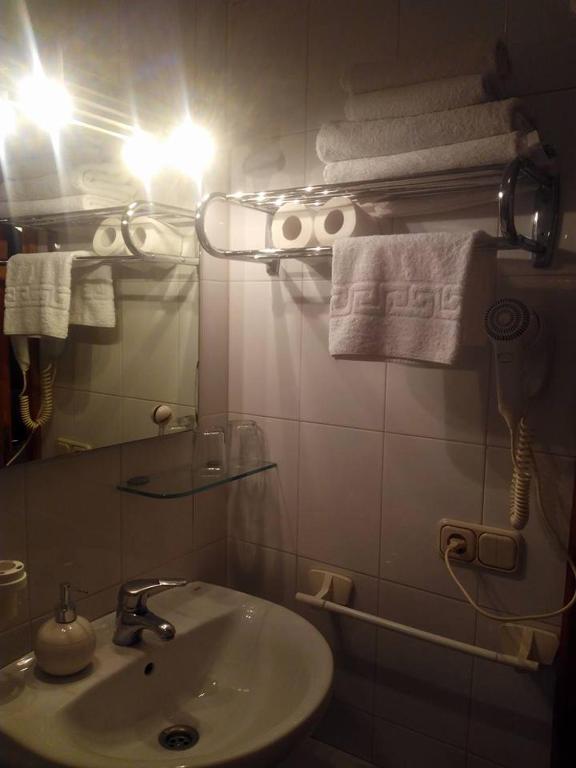 A bathroom at Hostal Pumar