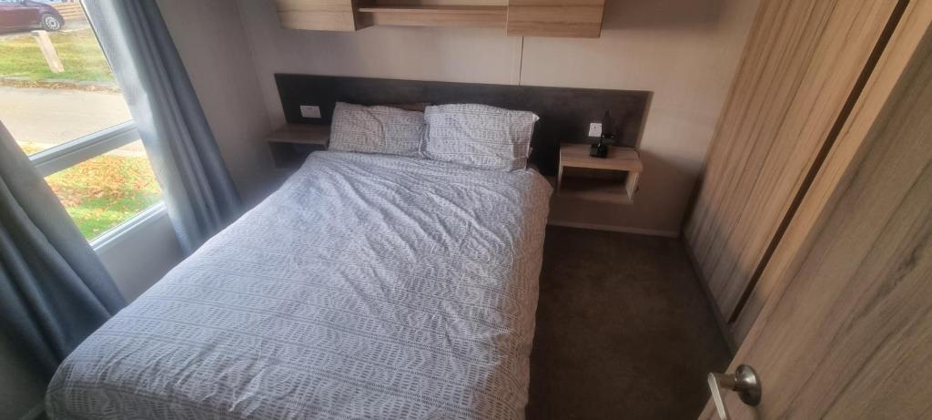 Postel nebo postele na pokoji v ubytování swift LOIRE