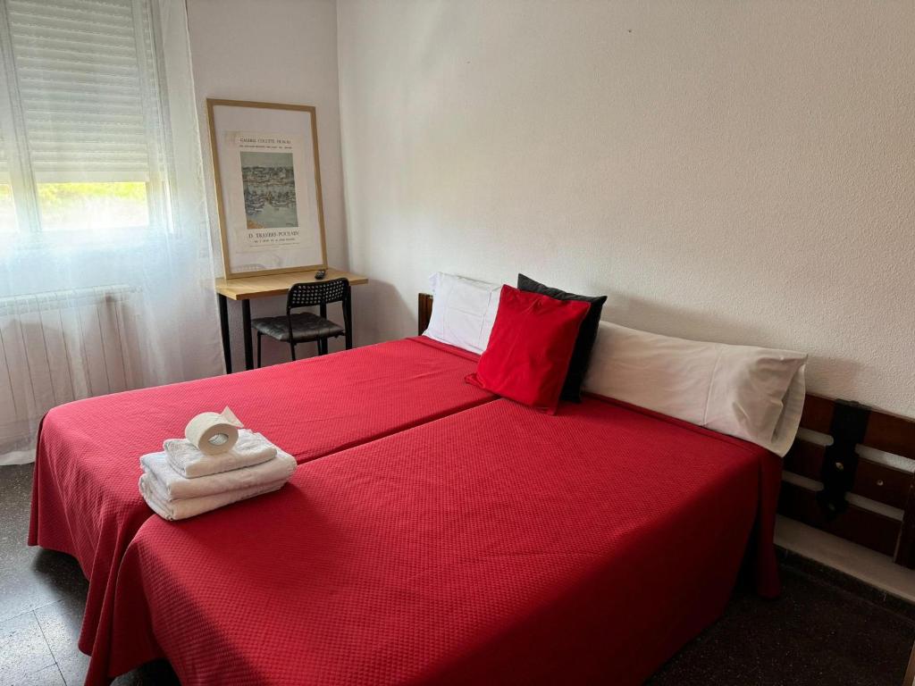 Hostal El Pozarron - Habitación Doble Con Baño Compartido