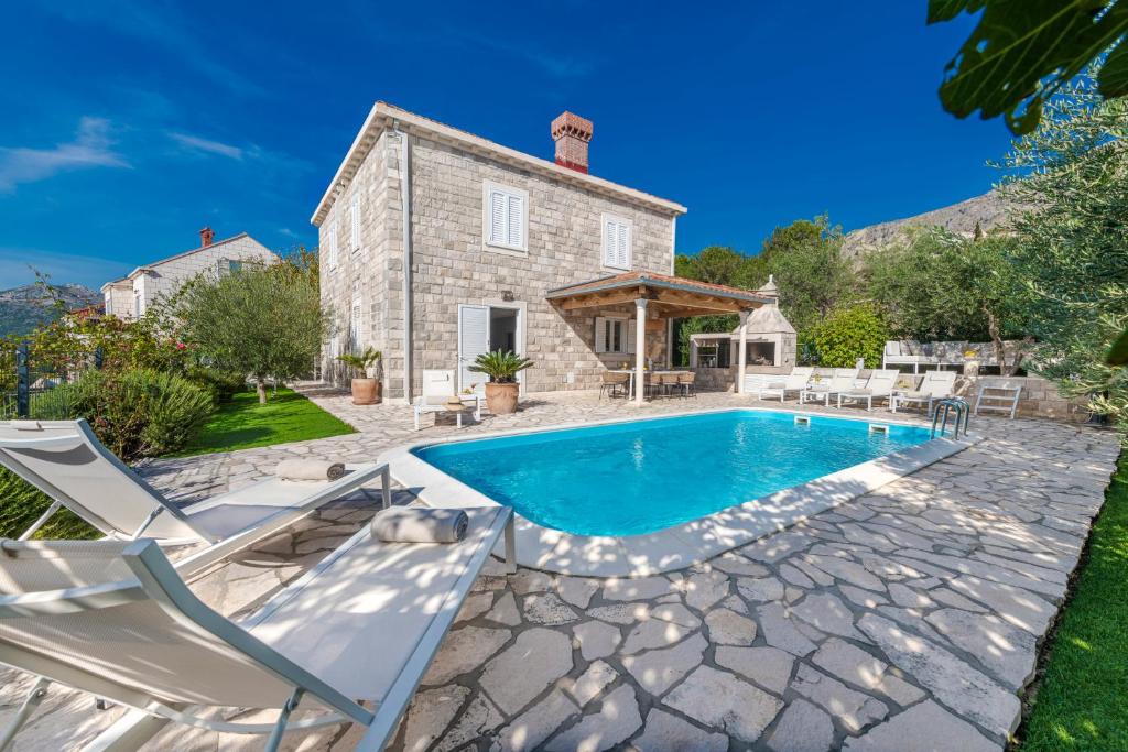 Villa Luna