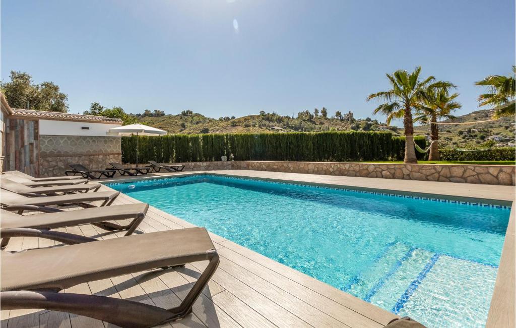 Bazén v ubytovaní Beautiful Home In Malaga With Wifi alebo v jeho blízkosti