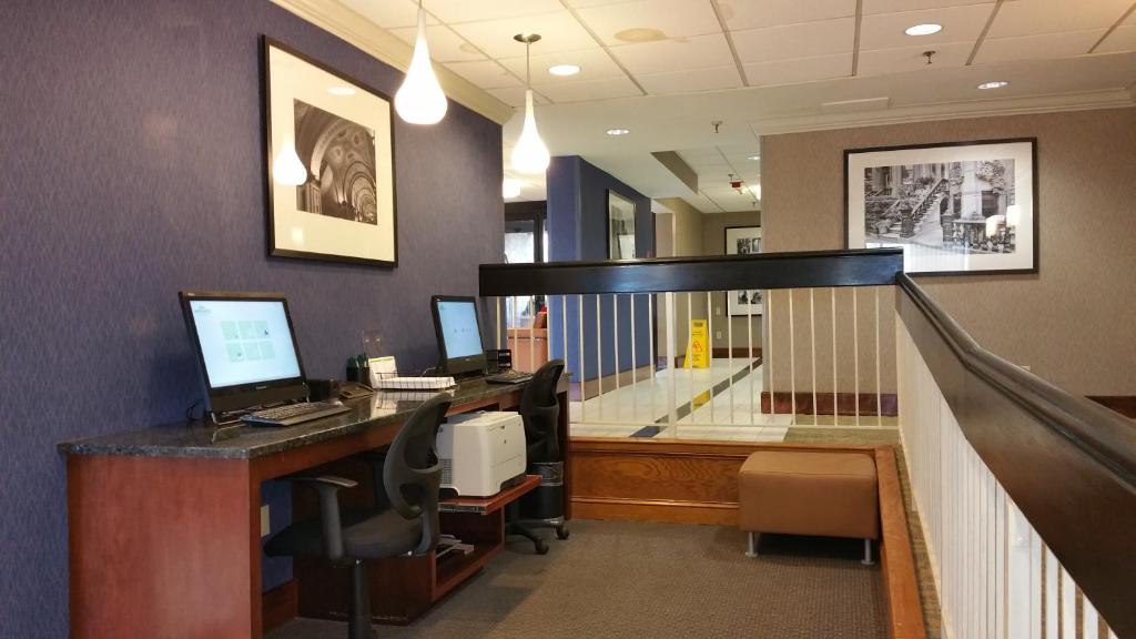 Wingate by Wyndham Springfield photo