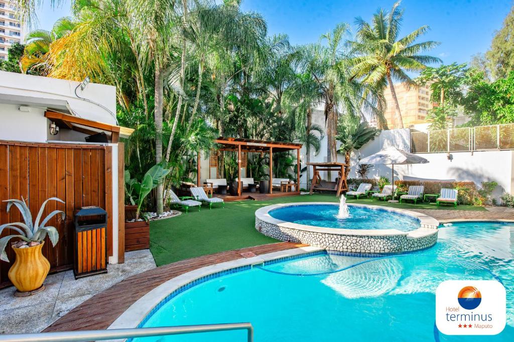 Bassein majutusasutuses Hotel Terminus Maputo või selle lähedal