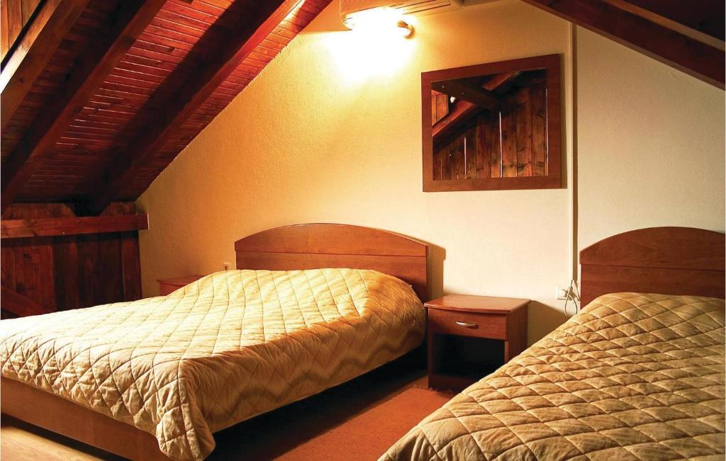 Posteľ alebo postele v izbe v ubytovaní Lovely Home In Podstrana