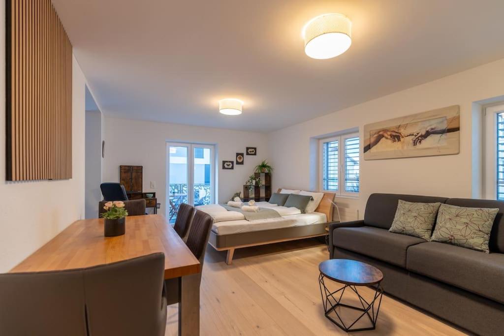 Jasminkas Host 2, Ruhig, City und Naturnah, Gratis Parkplatz und Balkon - Resim 2