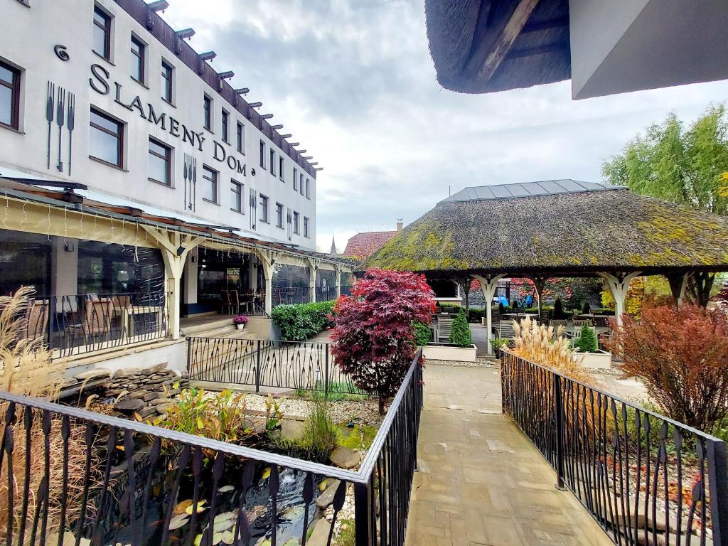 Hotel Slamený Dom & SPA - Resim 6