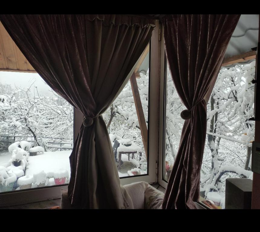 Fotografie z fotogalerie ubytování Guest House Waterfall v destinaci Eptalofos