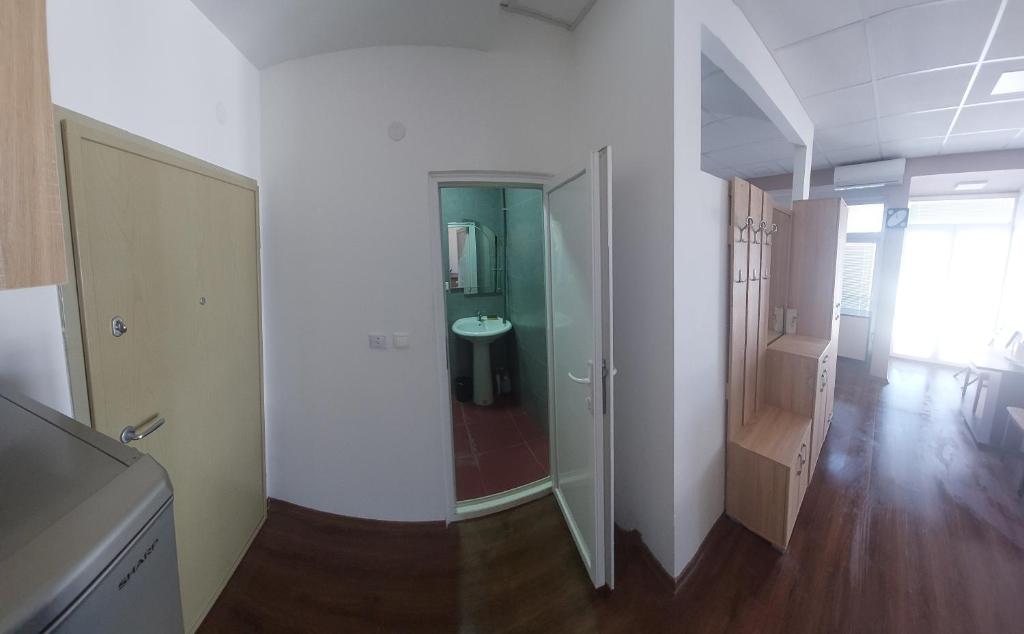 Koupelna v ubytování Apartmani Kuzman