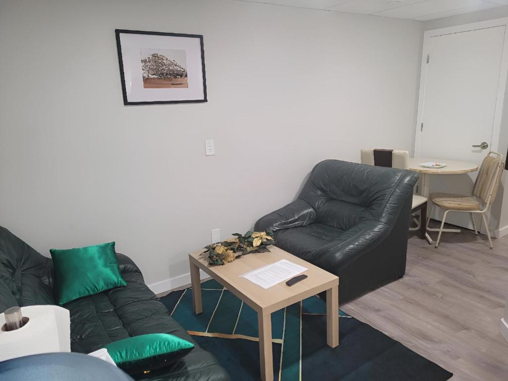 Posezení v ubytování Winnipeg Radiant Home