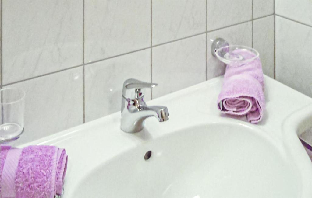 A bathroom at Attraktive Ferienwohnung