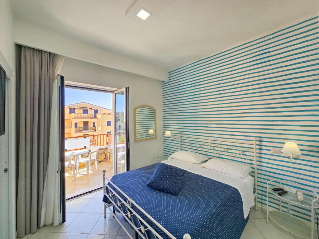 Hotel Calanca - Einzelzimmer Mit Balkon