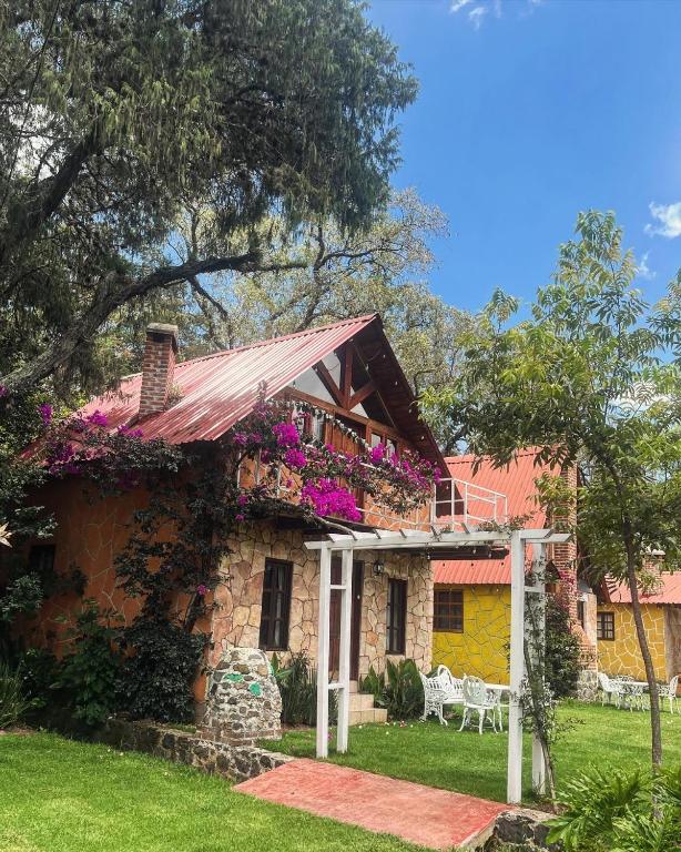 Zahrada ubytování Cabañas Cumbres de Aguacatitla