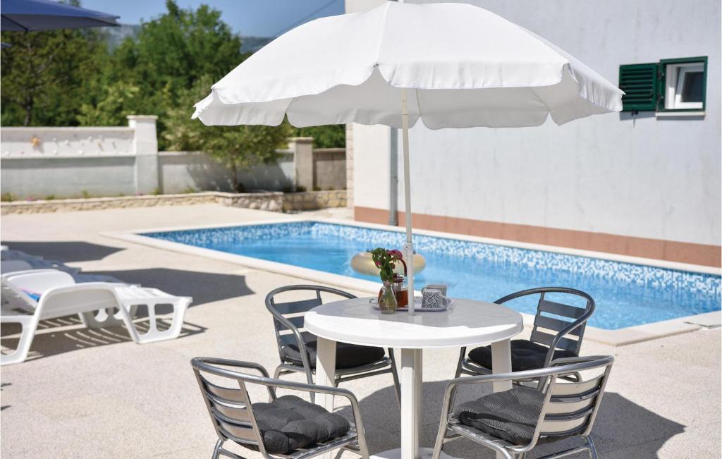 Fotografia z galérie ubytovania 3 Bedroom Lovely Home In Nova Sela v destinácii Nova Sela