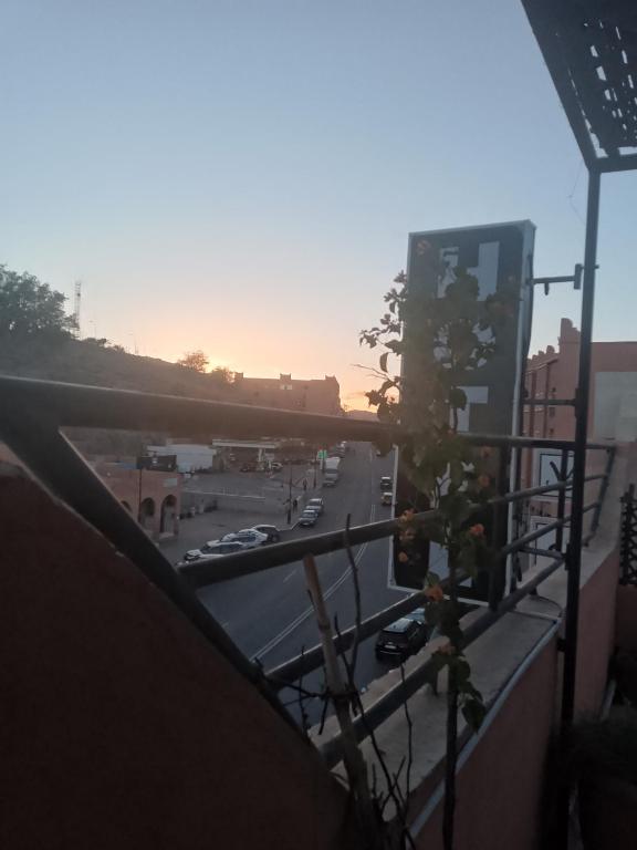 Balkón nebo terasa v ubytování Hotel Des voyageur