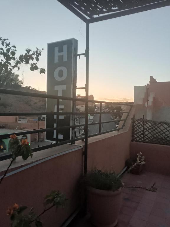 Fotografie z fotogalerie ubytování Hotel Des voyageur v destinaci Warzazát