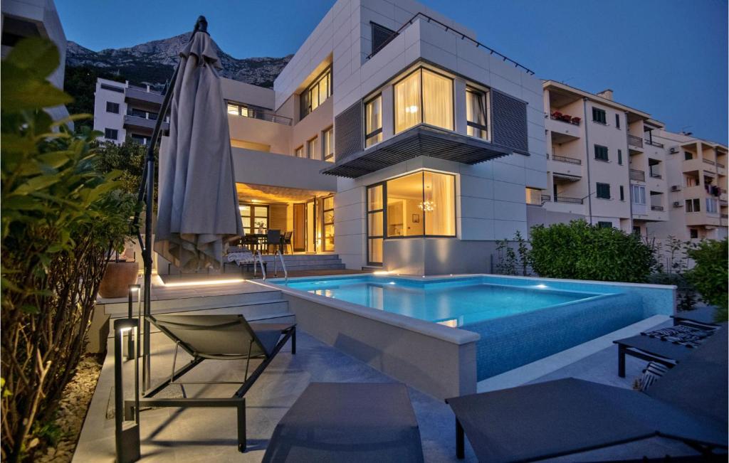 Bazén v ubytovaní Stunning Home In Makarska With Sauna alebo v jeho blízkosti