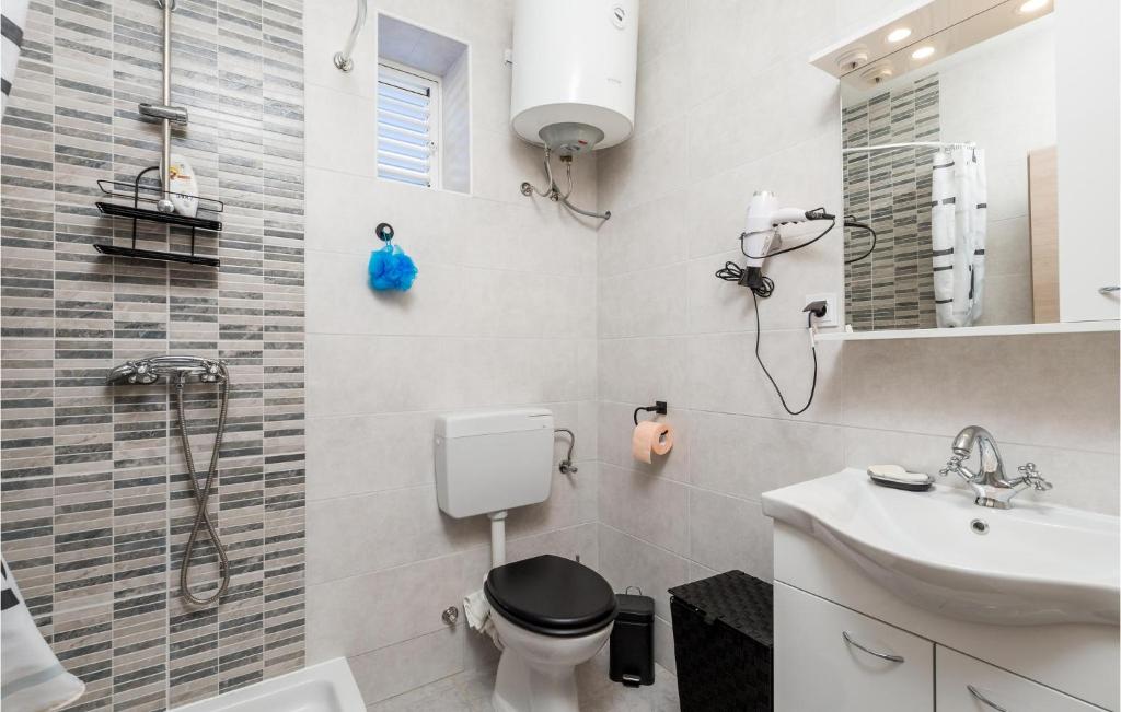 Fotografia z galérie ubytovania Lovely Apartment In Karlobag- Ribarica v destinácii Plitka Draga