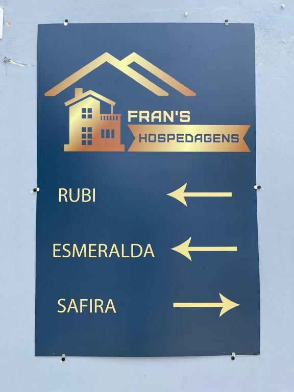 Certifikát, hodnocení, plakát nebo jiný dokument vystavený v ubytování FRAN's - HOSPEDAGENS