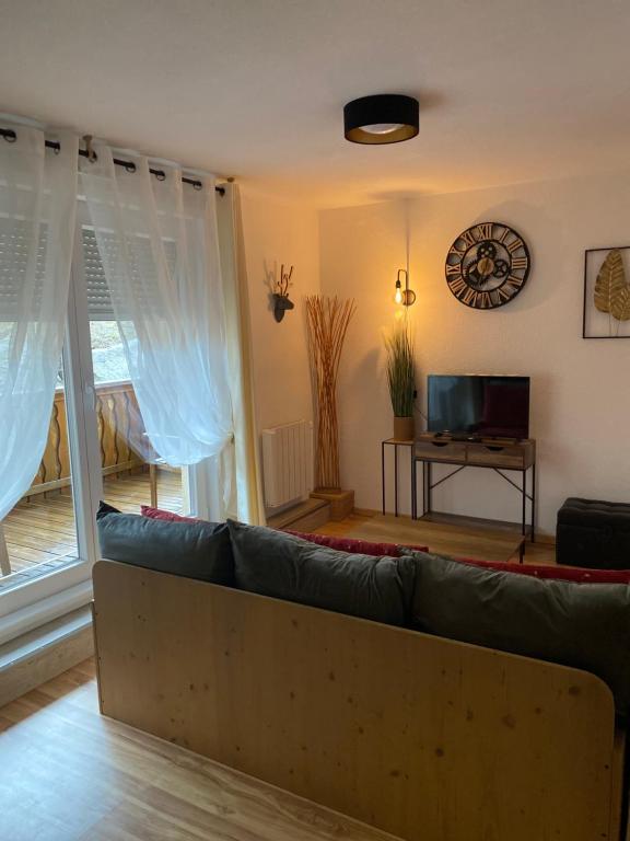 Gallery image of APPARTEMENT À LA MONTAGNE à LA MEIJE BLANCHE in Villar-dʼArène