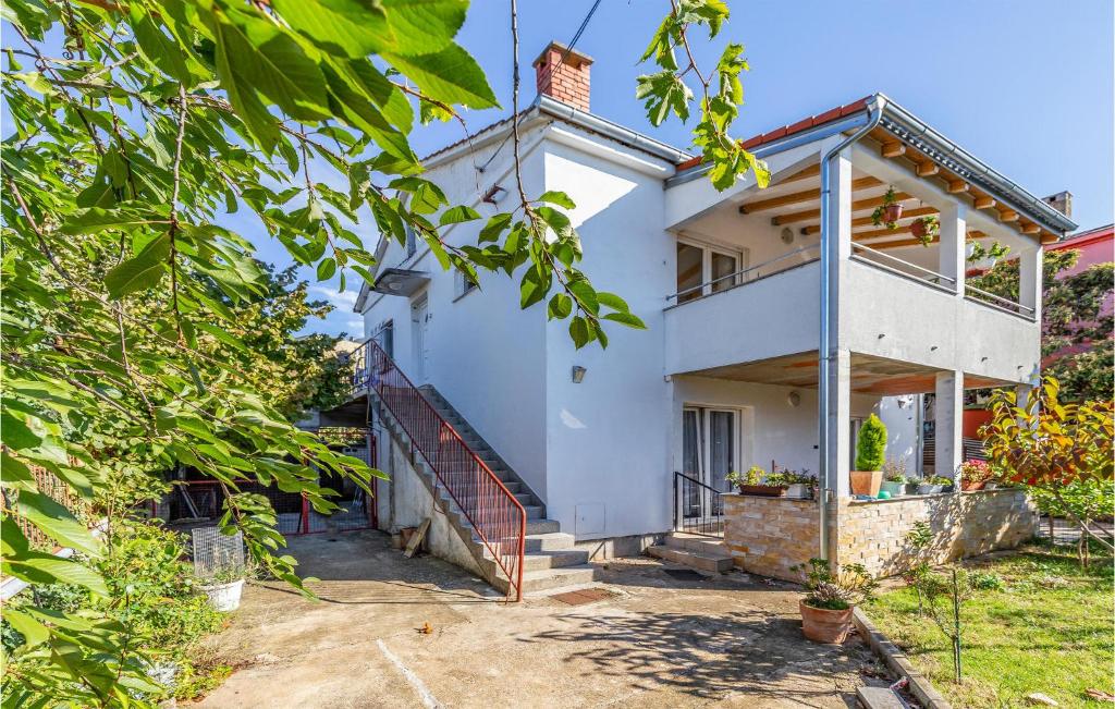Budova, kde se apartmán nachází