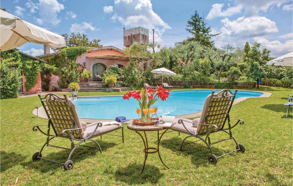 Πισίνα στο ή κοντά στο Villa Amato