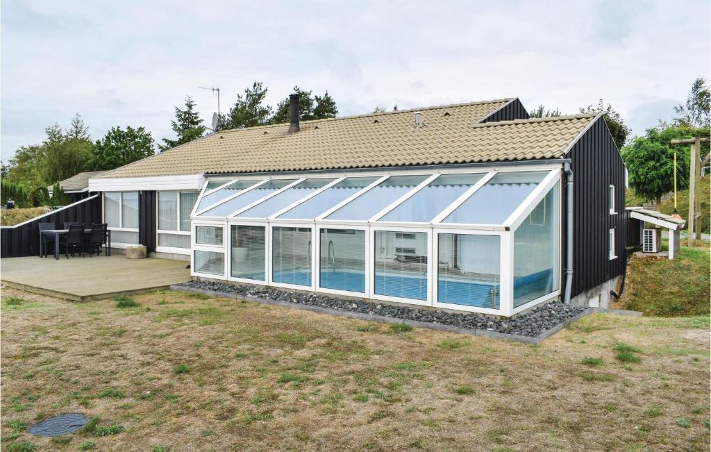 Budova, kde se prázdninový dům nachází