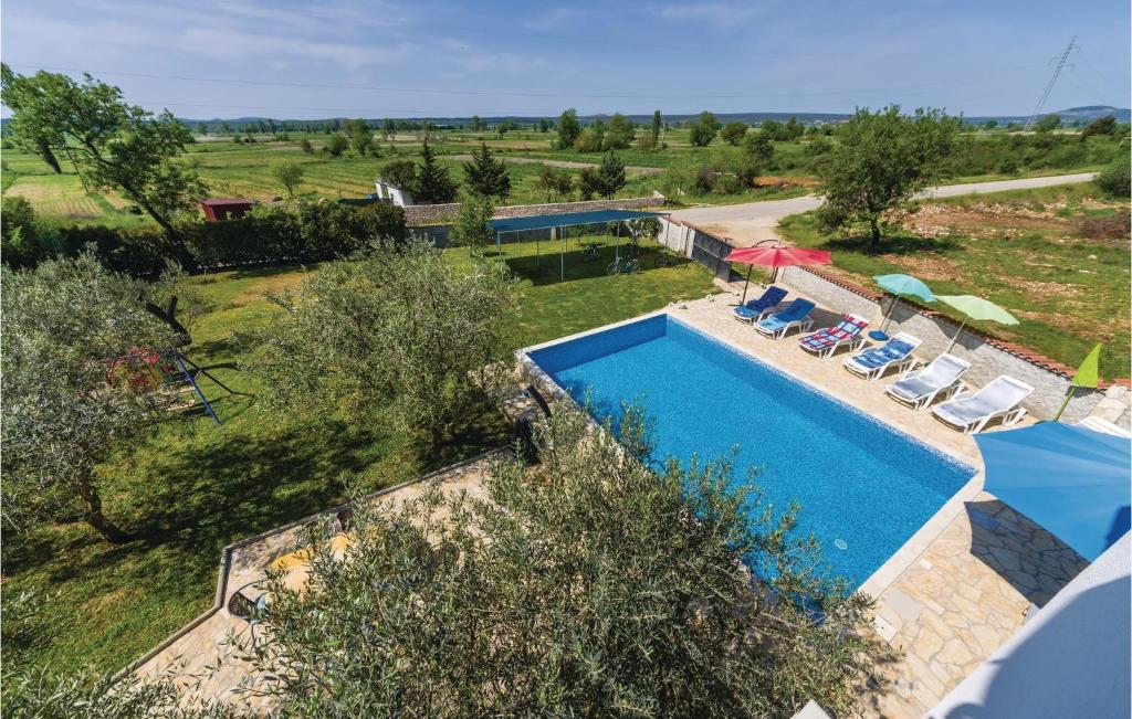 Bazén v ubytovaní Activity Holiday Home In Kakma alebo v jeho blízkosti