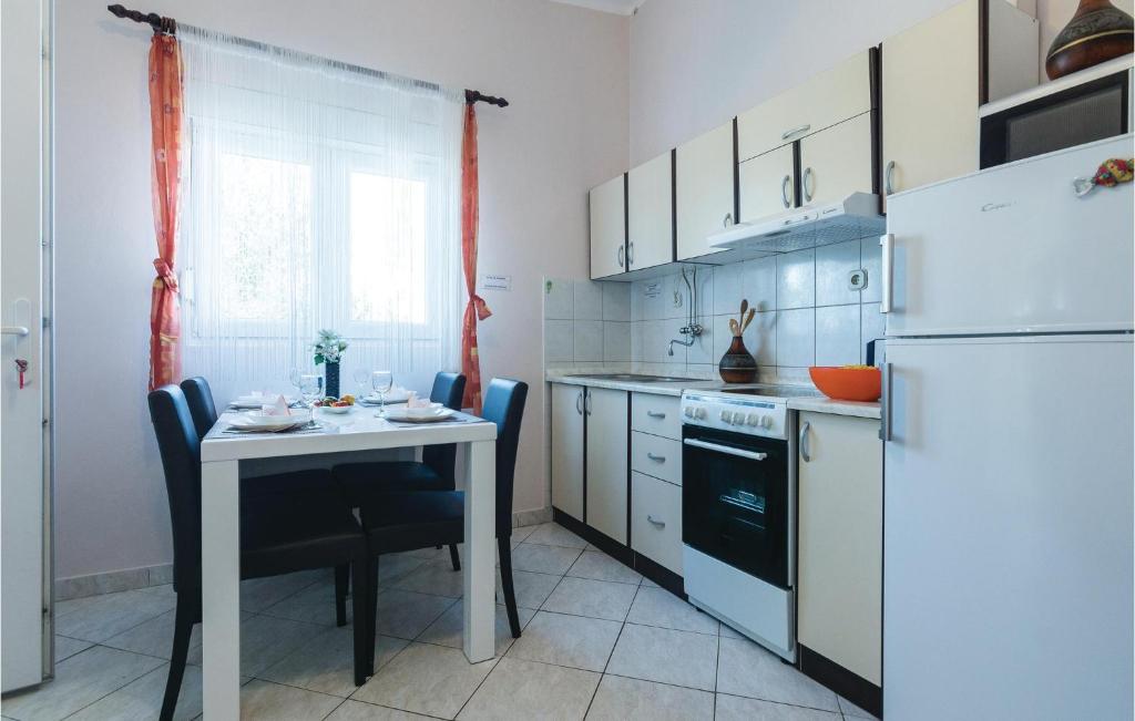 Fotografia z galérie ubytovania Apartment Vir With Sea View 12 vo Viry